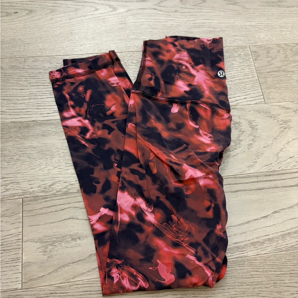Lululemon Align High-Rise Pant 25"
Intensity Pink blossom multi